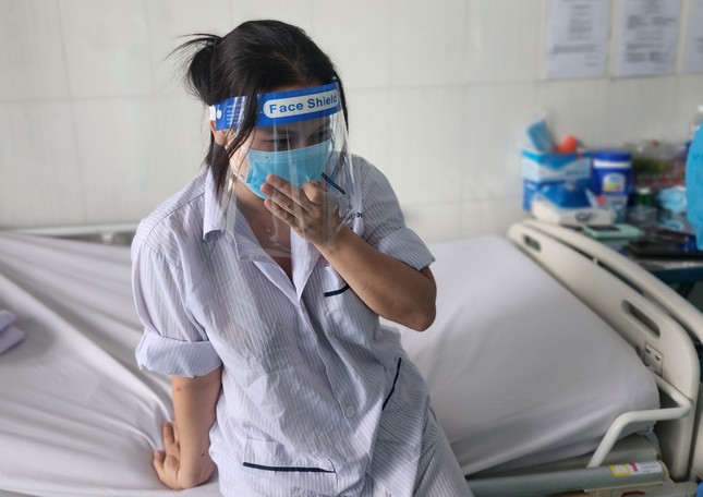 Phát hiện ca bệnh đậu mùa khỉ thứ 5 tại TPHCM ảnh 1