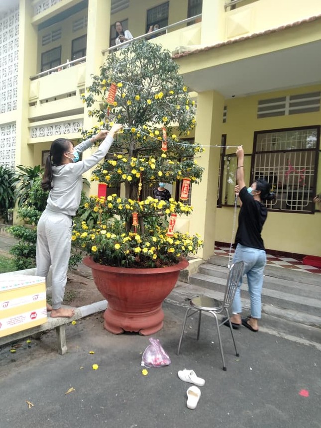 Tết trong khu cách ly của sinh viên trường ĐH Thủ Dầu Một ảnh 1