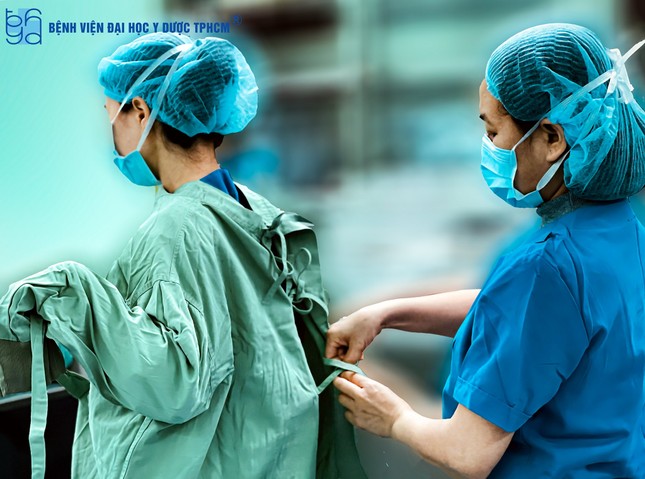 Rung động những bức ảnh y bác sĩ bệnh viện mùa COVID-19 tự chụp cho nhau ảnh 3