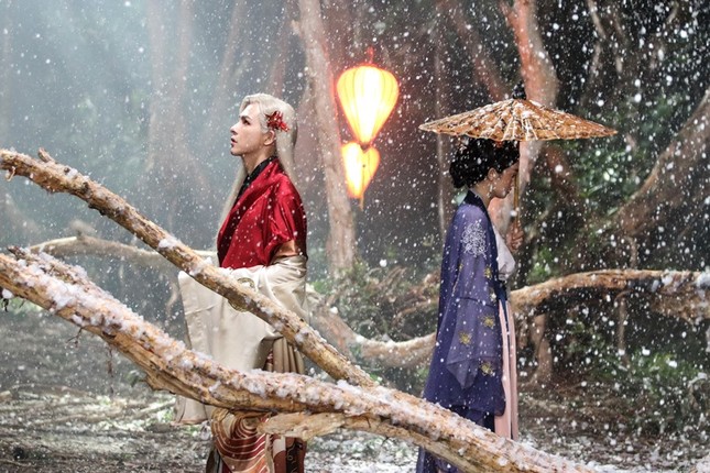 Nguyễn Trần Trung Quân và Denis Đặng “đốt” 10 tỷ đồng cho “Nước chảy hoa trôi” ảnh 3