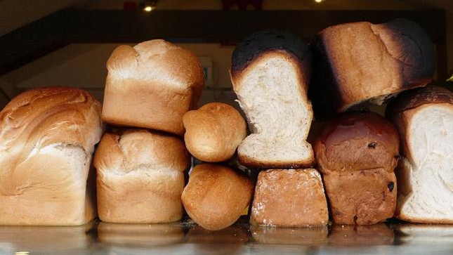 16 món đồ trong nhà làm “bác sỹ thời trang”, đỉnh nhất là công dụng của bánh mì ảnh 3