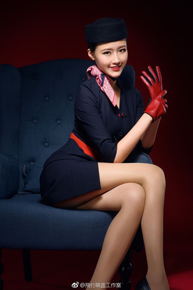 Học make-up từ tiếp viên hàng không “lợi hại” hơn chuyên gia vạn lần: Rẻ mà đẹp “bất chấp“ ảnh 4