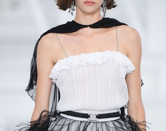 Từ bộ sưu tập Xuân Hè 2021 của Chanel, điểm danh 10 xu hướng thời trang sẽ lên ngôi ảnh 3