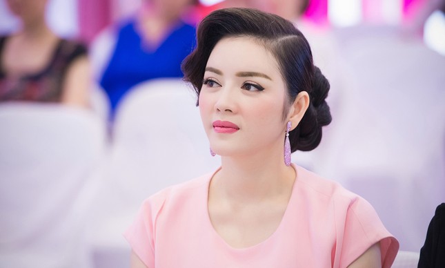 Nhan sắc Lý Nhã Kỳ thuở mới gia nhập showbiz đến hiện tại ảnh 6