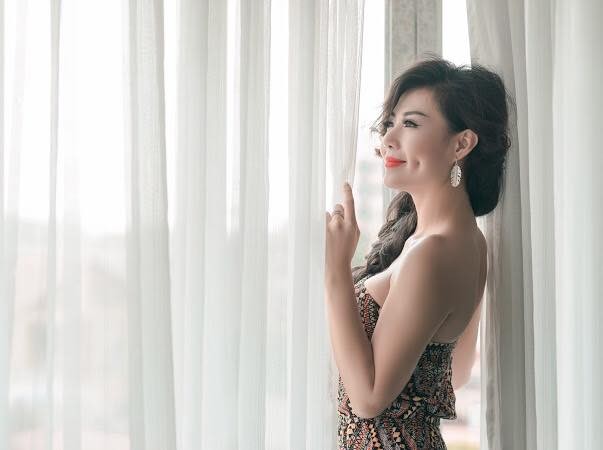 Đọ vẻ sexy của 2 mỹ nhân ‘Người phán xử’ ảnh 10
