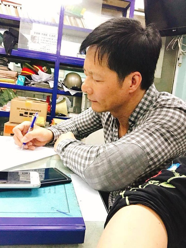 Người mẫu Phan Như Thảo: 3 kẻ lạ mặt giằng co với chồng để bắt con gái ảnh 1