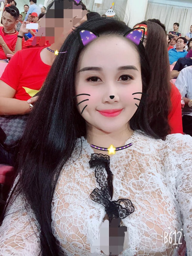 Hotgirl Nhật Lê ‘quẩy' trên sân, Quang Hải nói gì về bạn gái? ảnh 5
