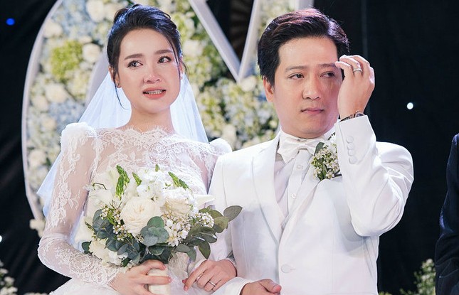 Trường Giang tặng quà gì khiến Nhã Phương mở ra 'rớt nước mắt'? ảnh 2
