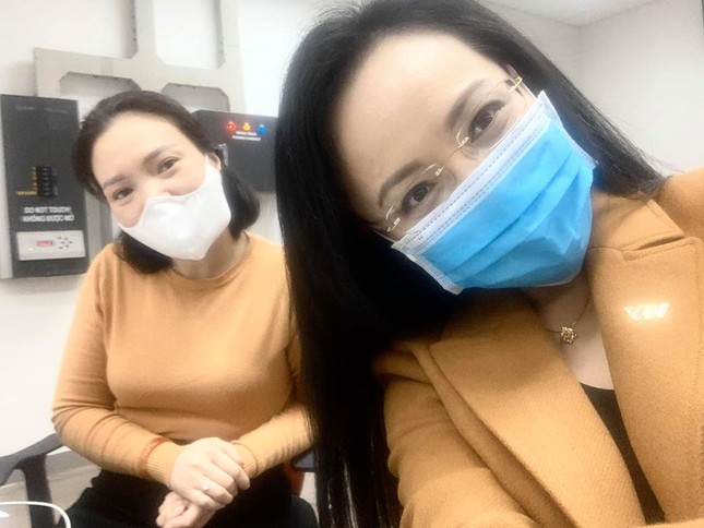 BTV Hoài Anh chia sẻ hậu trường vừa làm việc vừa ‘cách ly’ tại VTV ảnh 1