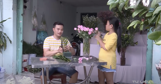 Hoàng Rapper thú nhận phải tự ‘trói tay’ mình mỗi khi dạy con ảnh 1