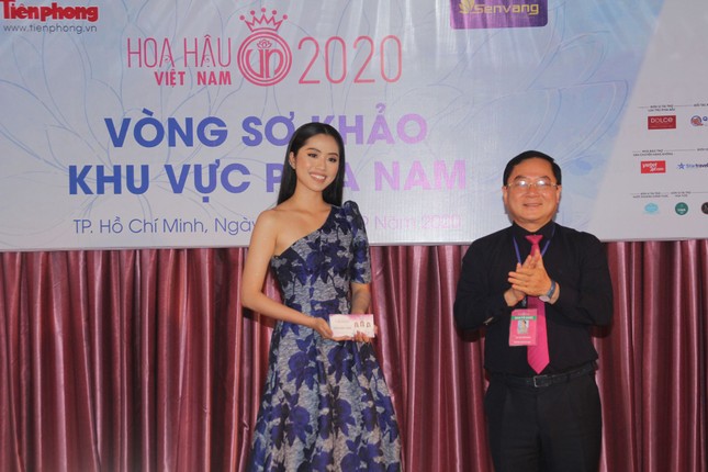 Hoa khôi Đại học Ngoại thương giành giải nhất phần thi Home Sweet Home ảnh 1