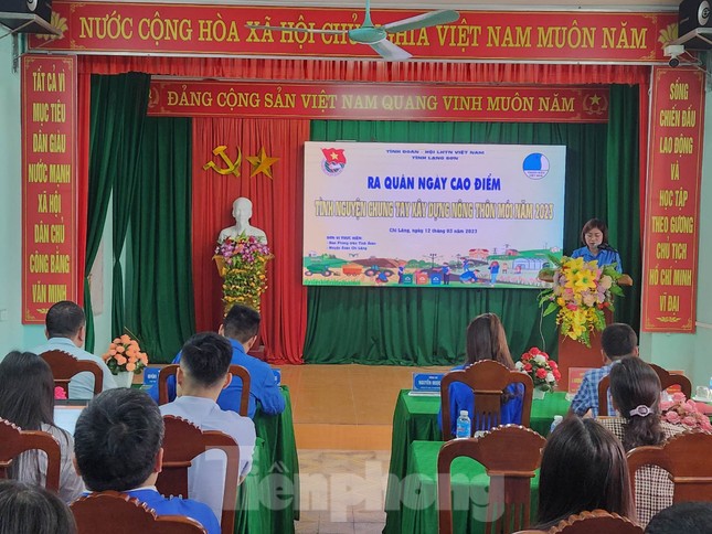 Tuổi trẻ xứ Lạng hào hứng chung tay xây dựng nông thôn mới ảnh 4