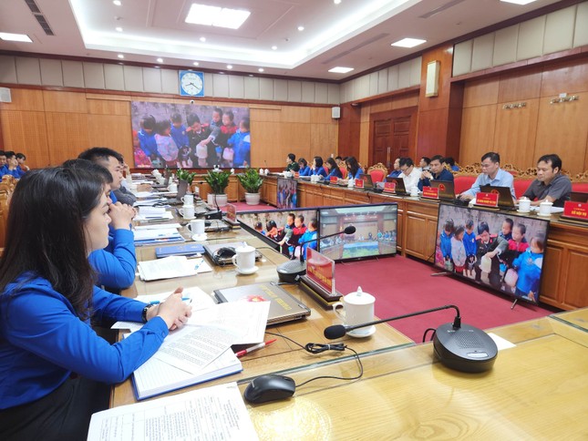 Giới trẻ xứ Lạng hào hứng tham gia chương trình Thủ tướng đối thoại với thanh niên ảnh 1