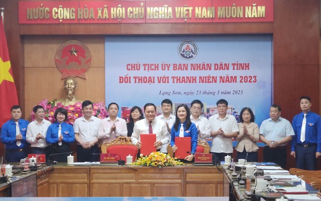 Chủ tịch UBND tỉnh Lạng Sơn đối thoại với thanh niên: 'Nóng' vấn đề việc làm, khởi nghiệp ảnh 11