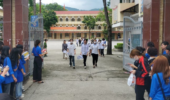 Công an Cao Bằng thông tin vụ lọt đề Văn thi tốt nghiệp THPT ảnh 1