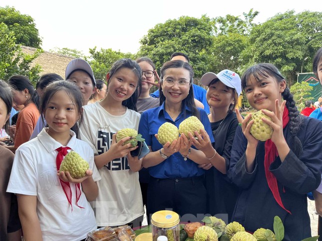 Sôi nổi ngày hội văn hóa thiếu nhi các dân tộc khu vực phía Bắc ảnh 4