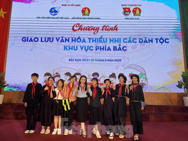 Sôi nổi ngày hội văn hóa thiếu nhi các dân tộc khu vực phía Bắc ảnh 1