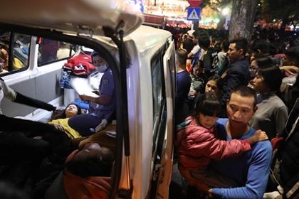 Pháo hoa rực sáng đón năm mới 2020 ảnh 60