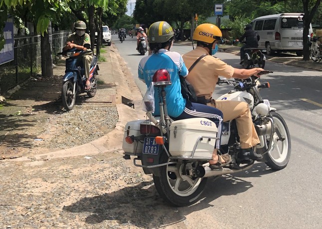 Cập nhật đề, đáp án NGOẠI NGỮ thi tốt nghiệp THPT ảnh 15