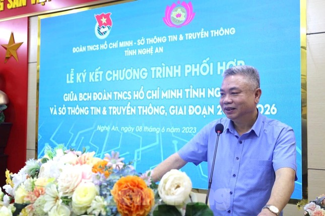 Tỉnh Đoàn, Sở thông tin và truyền thông Nghệ An phối hợp thúc đẩy chuyển đổi số ảnh 2