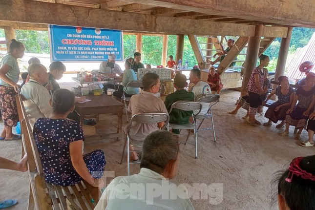 Hơn 8.000 đoàn viên, thanh niên Nghệ An ra quân cao điểm Chiến dịch Hành quân xanh ảnh 5