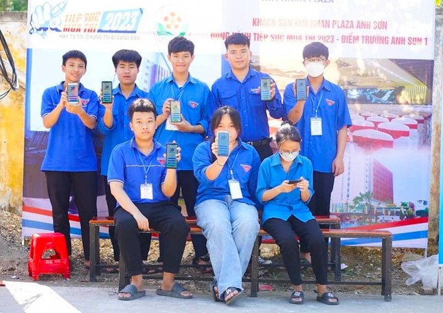 Đi tiếp sức mùa thi, đoàn viên thi tìm hiểu Nghị quyết Đại hội Đoàn ảnh 14