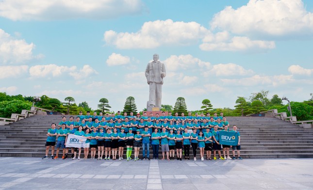 BIDV đồng hành Giải chạy Nông thôn Việt – Marathon Nghệ An 2023 ảnh 2