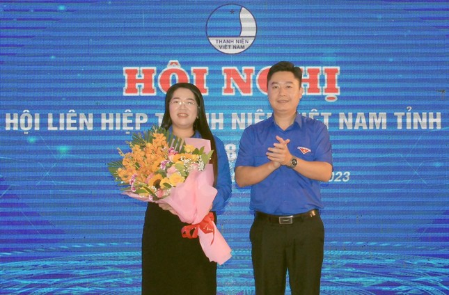 Chị Nguyễn Thị Phương Thúy được bầu làm Chủ tịch Hội LHTN Việt Nam tỉnh Nghệ An khóa VI ảnh 3