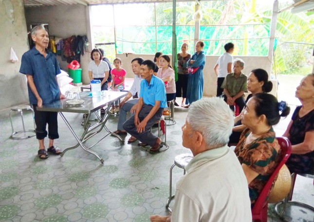 Cả xóm góp tiền hỗ trợ nam sinh nghèo vào đại học ảnh 3