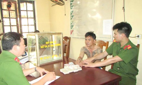 Đóng giả người nhà bệnh nhân để trộm tiền trong bệnh viện ảnh 1