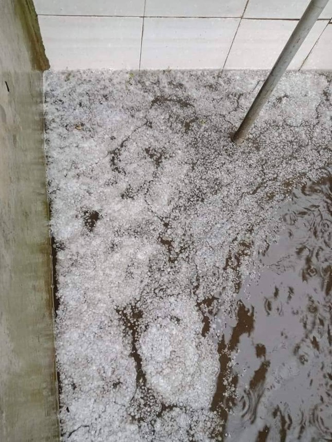 Mưa đá kéo dài 30 phút tại xã biên giới Nghệ An ảnh 5