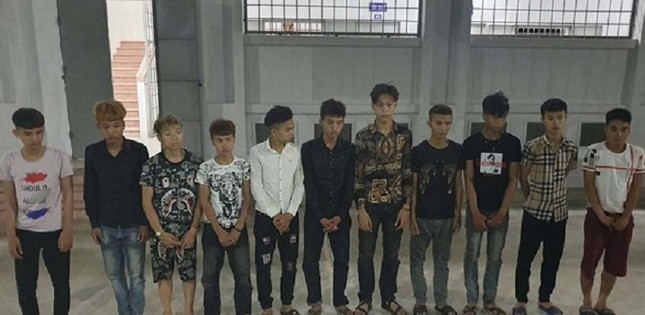 11 đối tượng chặn xe 'xin đểu' giữa đêm trên Quốc lộ 1A ảnh 1