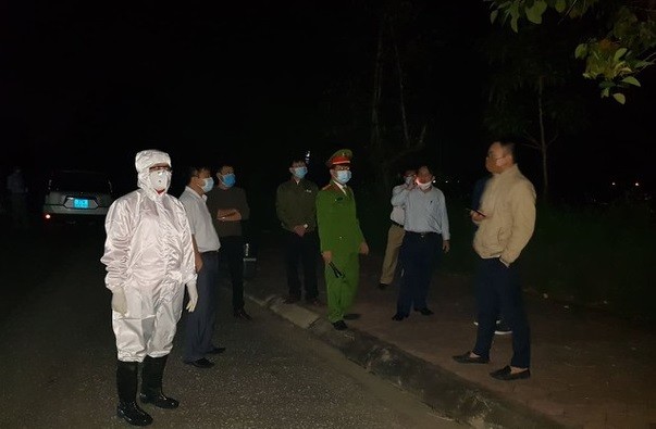 Về từ vùng dịch Covid-19, người đàn ông Nghệ An 'năm lần bảy lượt' xin cách ly ảnh 2