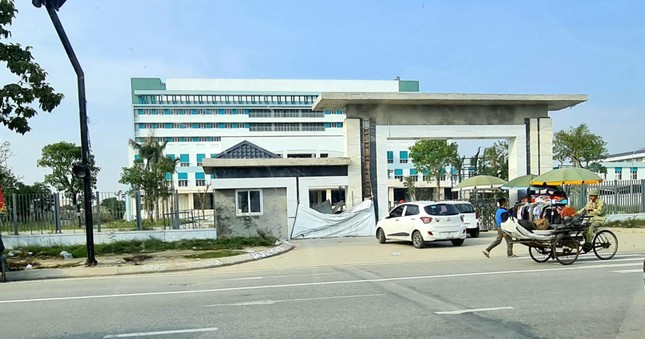 Dự án bệnh viện nghìn tỉ lớn nhất Bắc Trung Bộ nguy cơ 'vỡ trận' ảnh 1