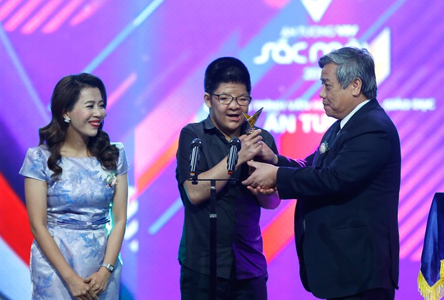 VTV Awards 2018: U23 Việt Nam trở thành 'Nhân vật của năm' ảnh 5