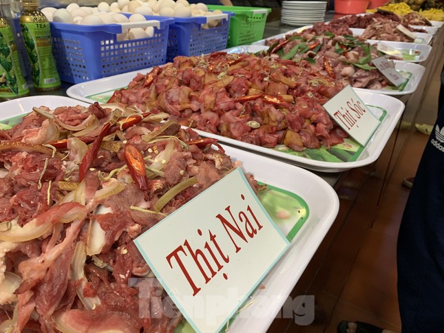 Trẩy hội chùa Hương cẩn trọng nguy cơ dịch Corona từ thịt thú rừng ảnh 2