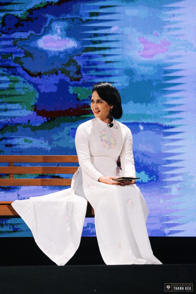 NSND Lan Hương tham gia Quán thanh xuân tháng 6 mở cửa trở lại sau COVID-19 ảnh 3