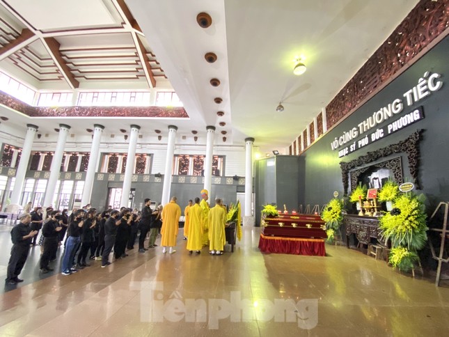 Nghẹn ngào tiễn đưa nhạc sĩ Phó Đức Phương về ‘đỉnh Phù Vân’ ảnh 3