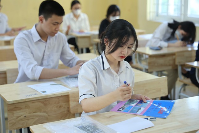18/7 công bố điểm thi, khó có "mưa" điểm 10 ảnh 1