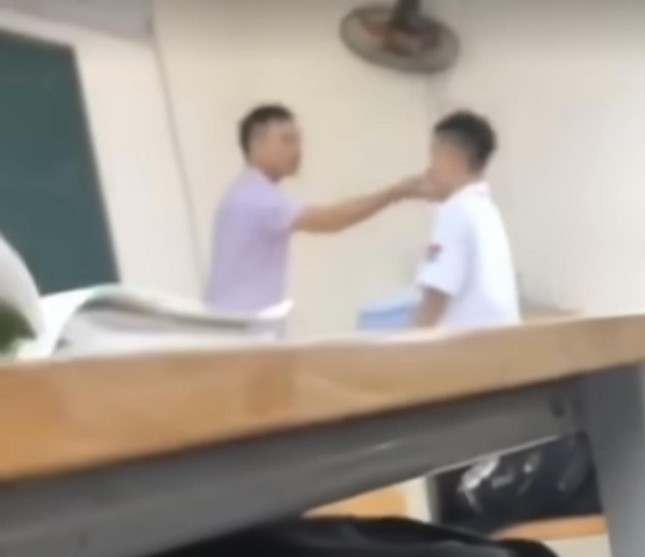 Xác minh clip thầy giáo xưng ‘mày – tao’, mắng chửi học sinh trước lớp ảnh 1
