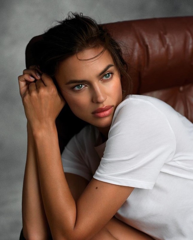 Mỹ nhân xứ bạch dương Irina Shayk quyến rũ gợi tình ảnh 7