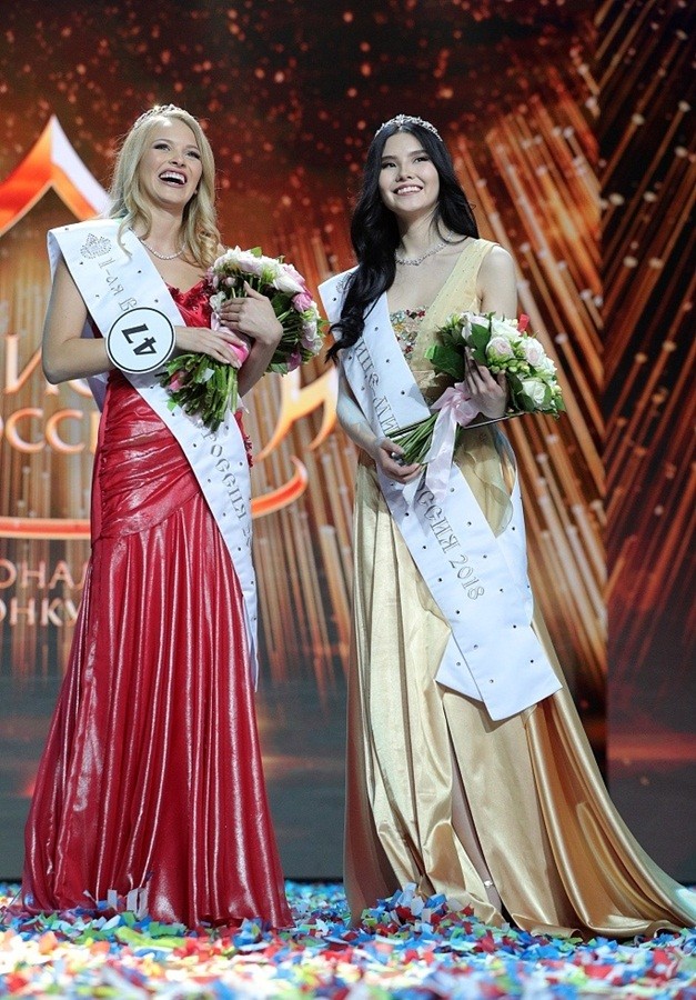 Vẻ thanh xuân tươi trẻ của cô gái 18 tuổi lên ngôi Hoa hậu Nga 2018 ảnh 8