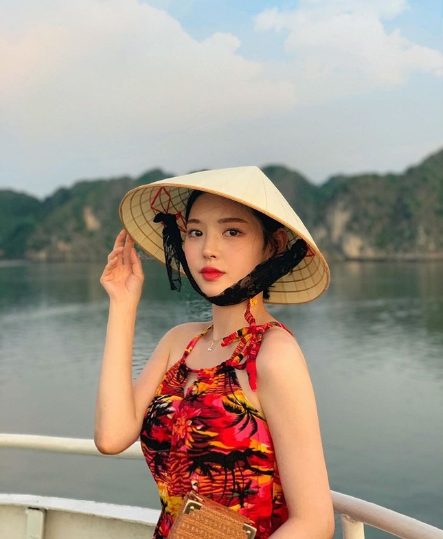 Được gọi là 'thực thần', cô gái ham ăn xứ Hàn vẫn rất xinh đẹp và thon thả ảnh 4