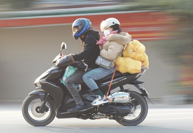 Lao vào đời mưu sinh sau Tết qua ống kính của chàng trai Lạng Sơn ảnh 3