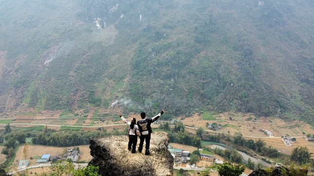58 ngày trăng mật xuyên Việt bằng xe phân khối lớn ảnh 16