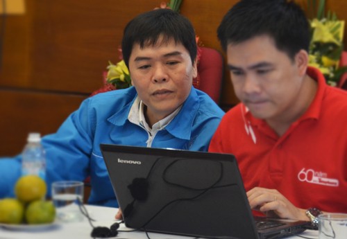 Giao lưu trực tuyến với sinh viên Việt Nam ở ngoài nước ảnh 30