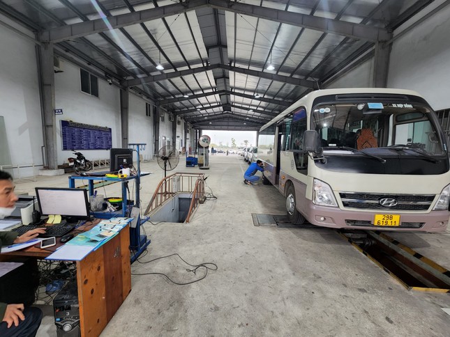 Nam Định: Trạm đăng kiểm mở lại, hoạt động cả thứ Bảy, Chủ nhật ảnh 1