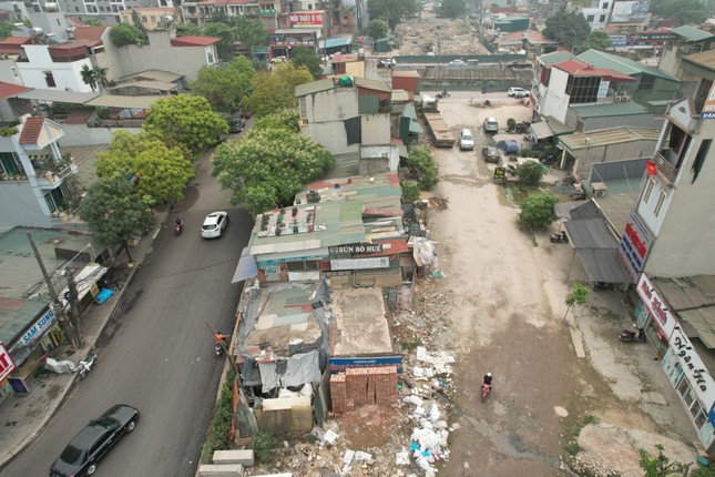 Cận cảnh dự án đường vành đai dài 2km, 13 năm vẫn bất động ảnh 6