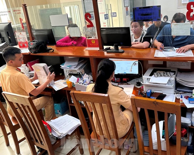 Quy trinh thu tuc dang ky bien so xe thay doi nhieu diem dang ky dang qua tai - 7