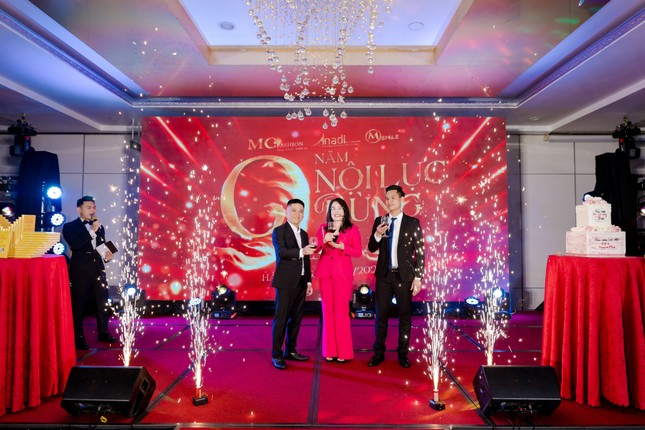 Công ty Cổ phần Thời trang MC Việt Nam (MC Fashion) tổ chức Gala mừng sinh nhật lần thứ 9 ảnh 1